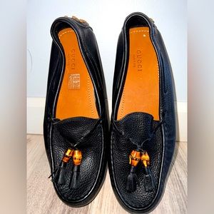 Never worn Gucci loafers.